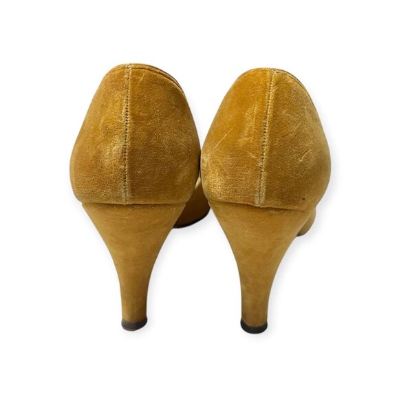 Vintage I. Miller Custom Velvet Heels | Guild House New Haven | Electra II Last - Picture 8 of 14